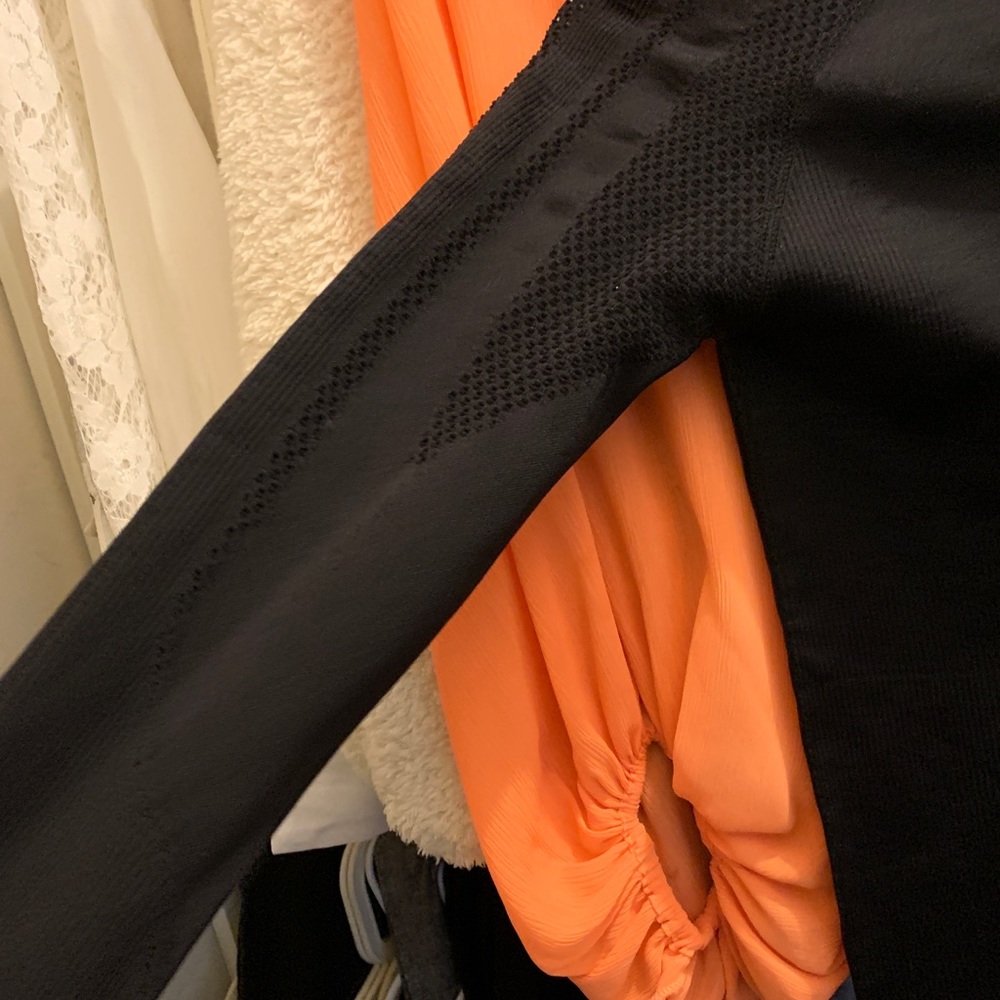 Fabletics hooded jacket - Picture 4 of 6